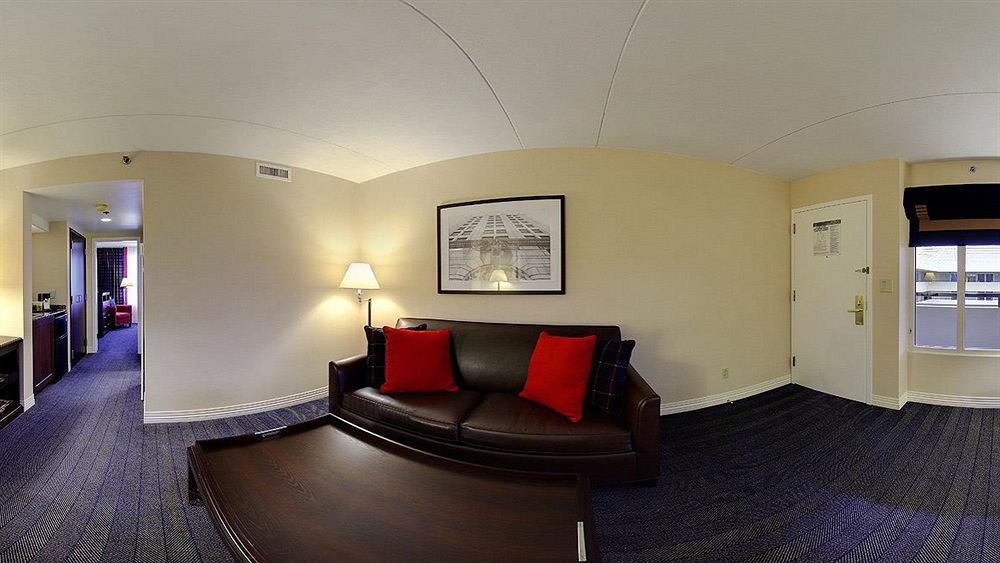 เชอราตัน สวีท ฟิลาเดลเฟีย แอร์พอร์ต Hotel ภายนอก รูปภาพ